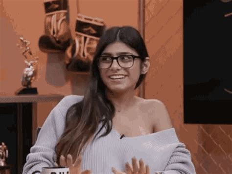 mia khalifa gift|Relevance Mia Khalifa Gifs